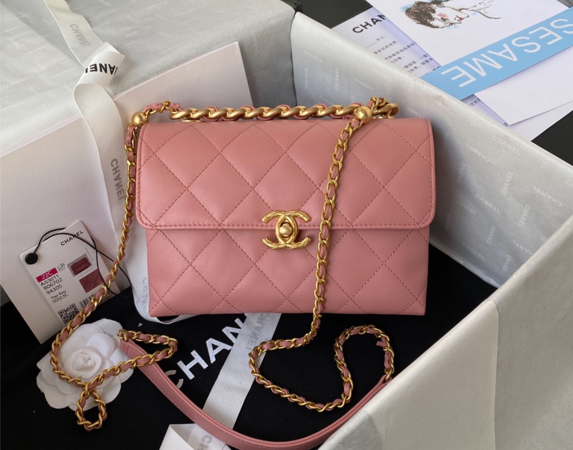 New leather Chanel woman handbag