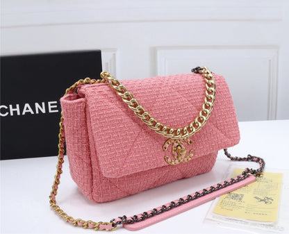 New spring Chanel woman handbag