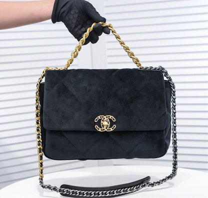 Suede Chanel woman shoulder handbag