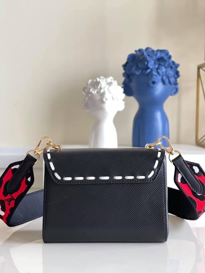 Louis Vuitton Twist Pm handbags