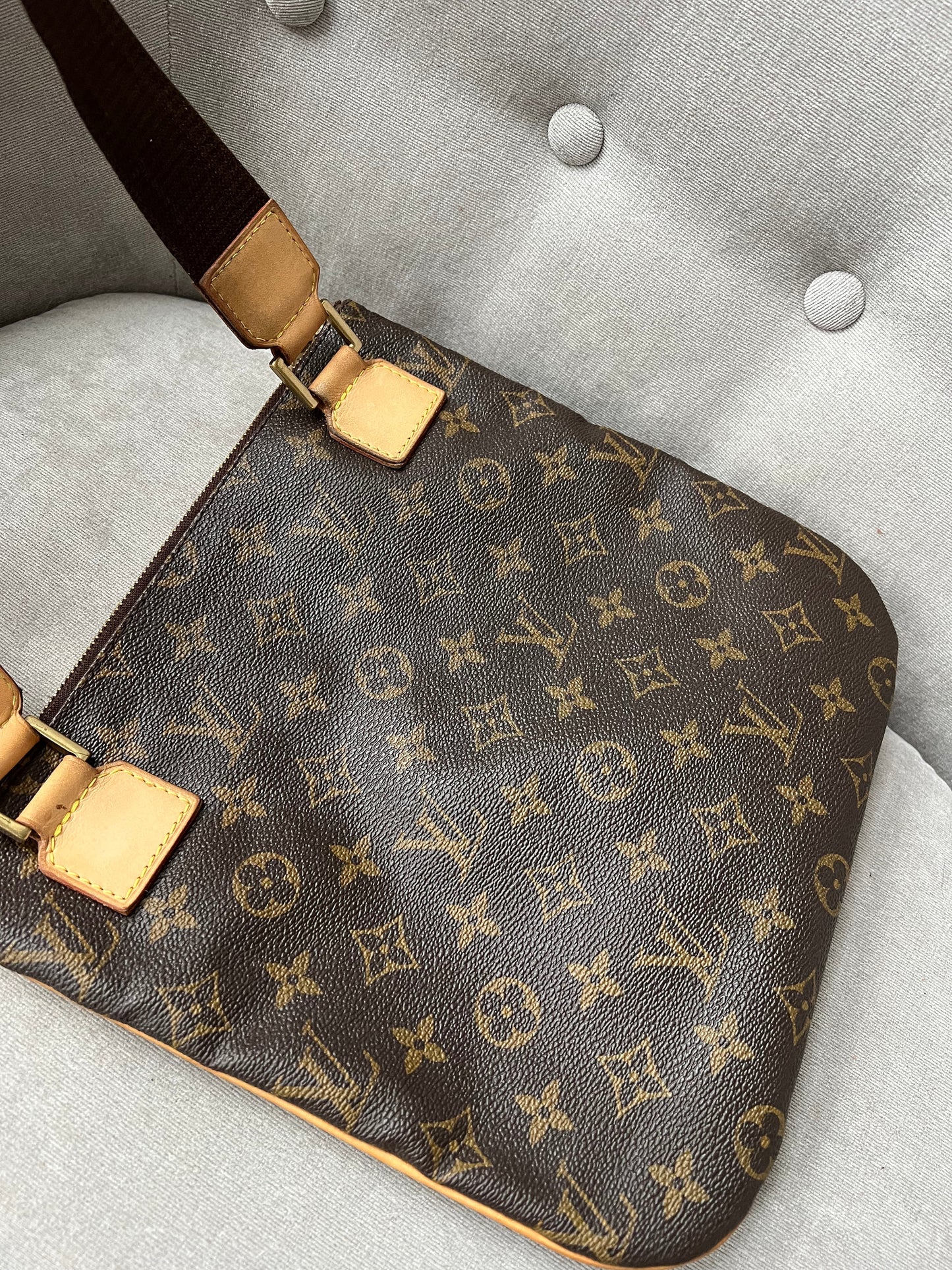 Louis Vuitton Bosphore Messenger Monogram