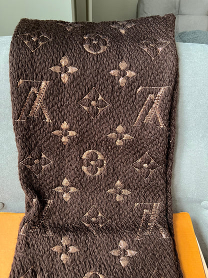 Louis Vuitton Logomania Scarf in Brown and Gold (RRP £335)