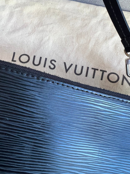 Louis Vuitton Black Epi Leather Pochette Accessoires