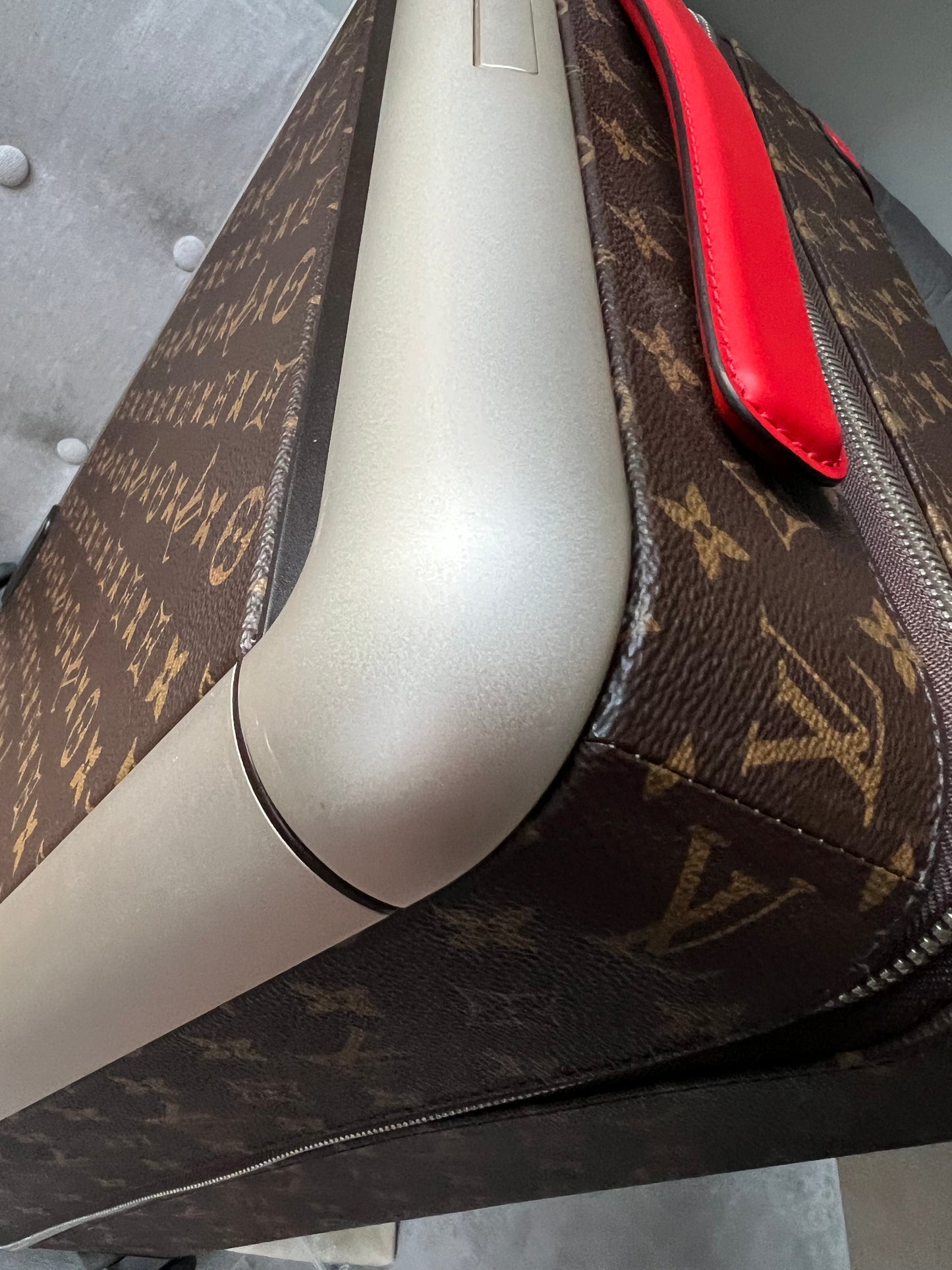 Louis Vuitton Horizon 50 Suitcase Monogram and Coquelicot (RRP £2,380)