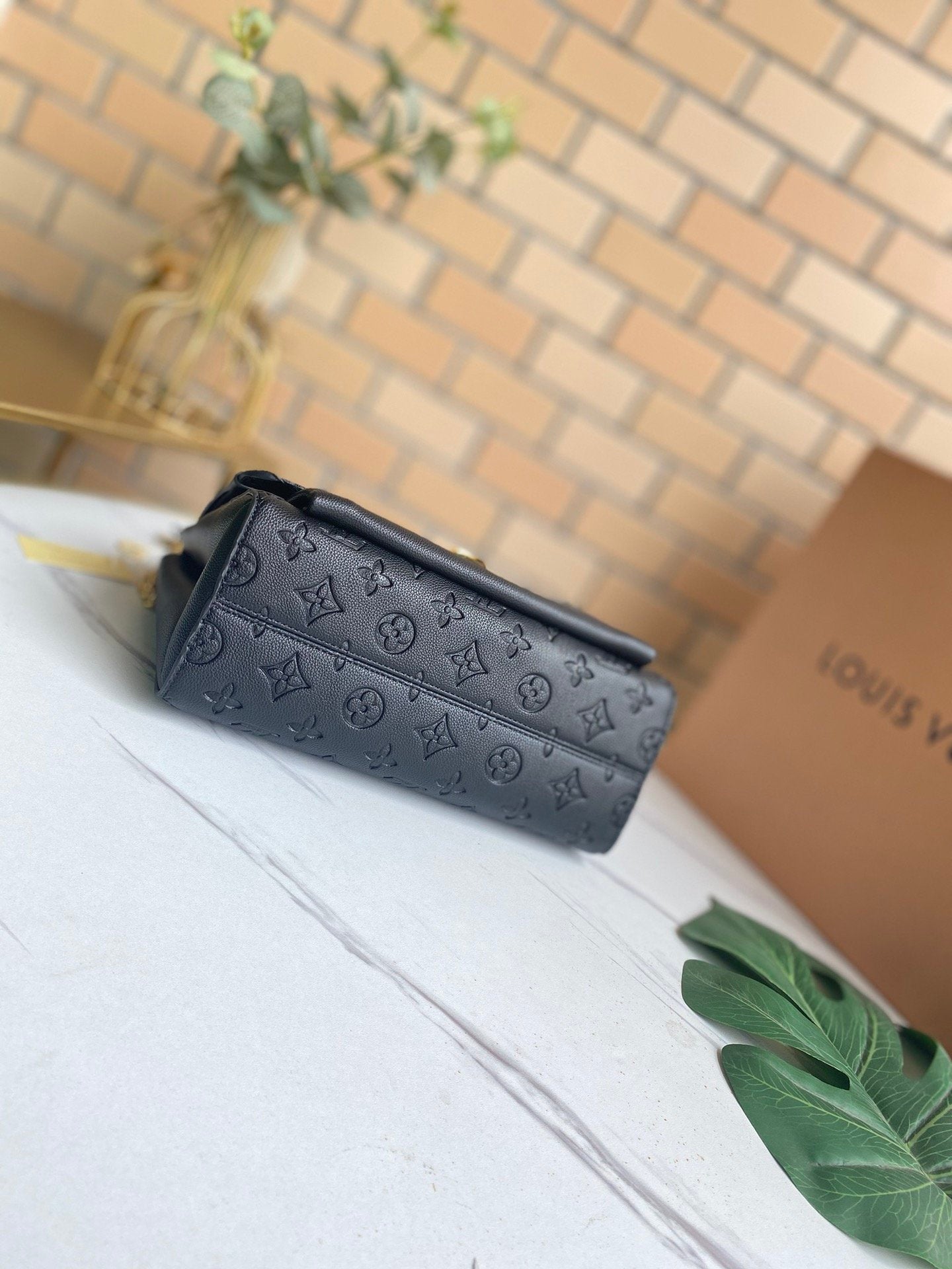 Louis Vuitton Vavin MM Bag