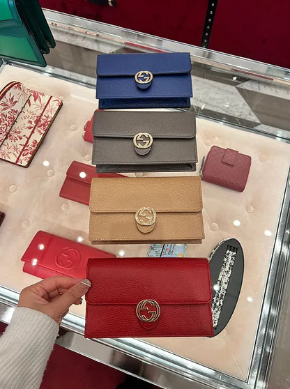 PreOrder Gucci wallet on chain