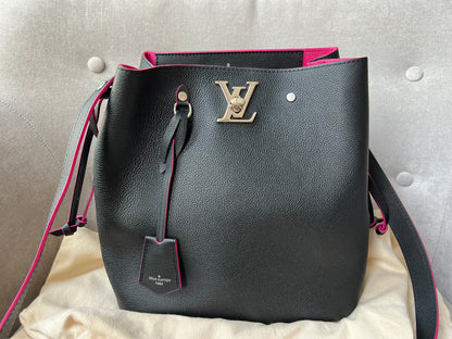 Louis Vuitton Lockme Bucket Bag in Black and Pink (RRP £2050)