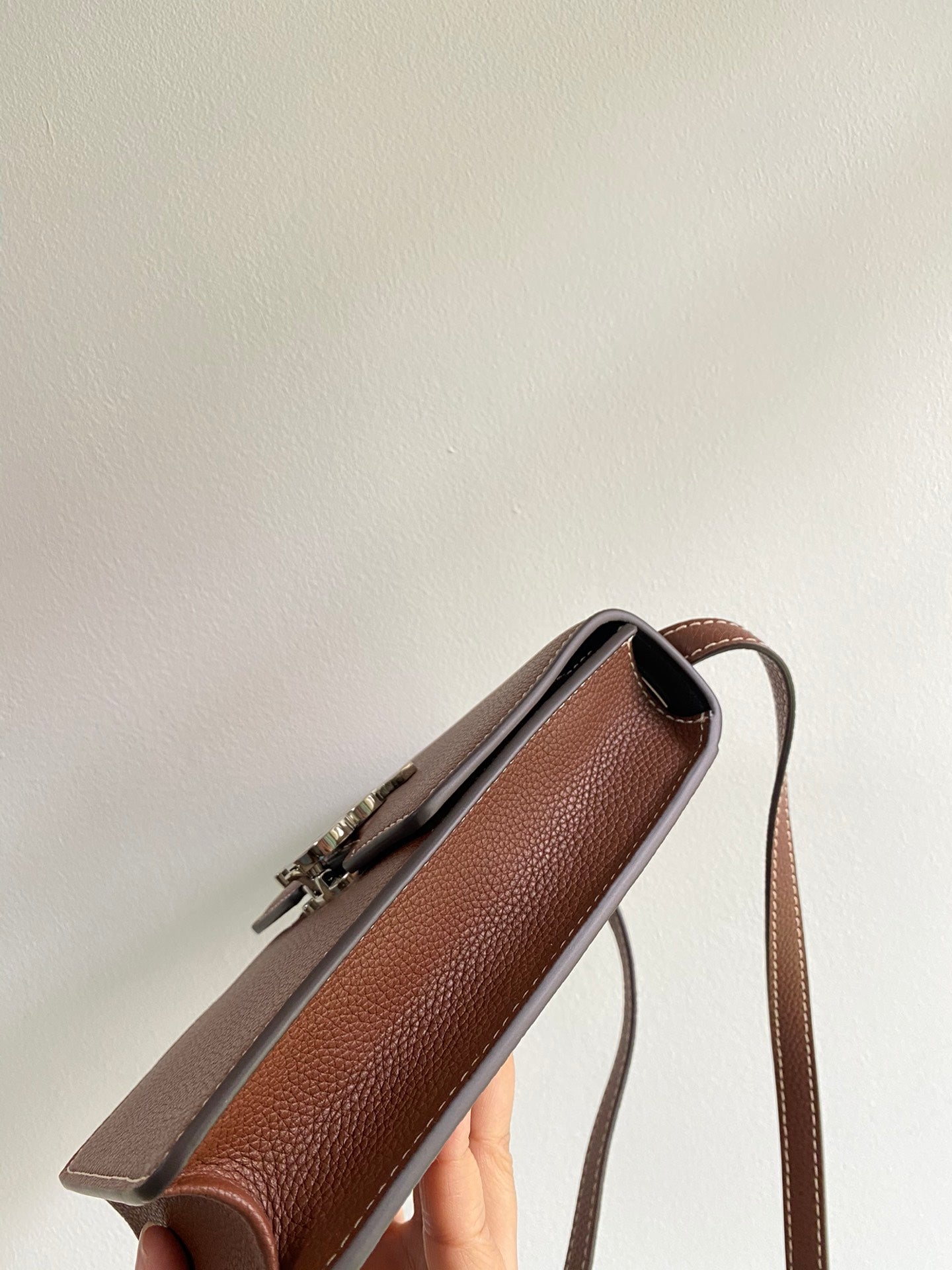 Burberry Robin Leather Bag