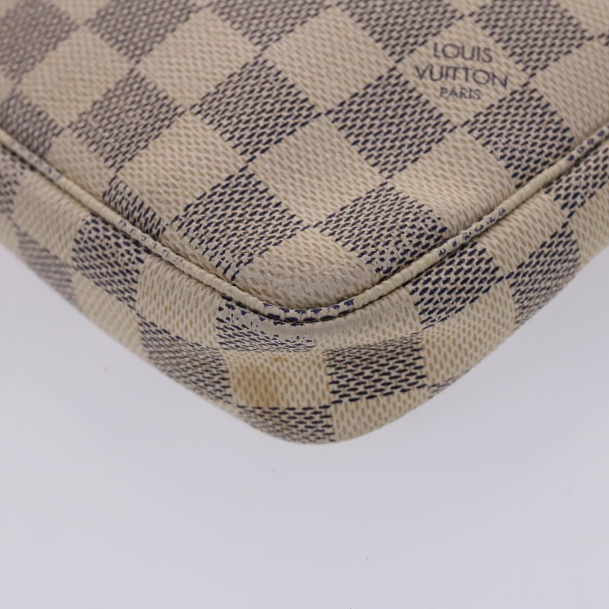 LOUIS VUITTON Damier Azur Pochette Accessoires Pouch N51986 LV Auth ki3123