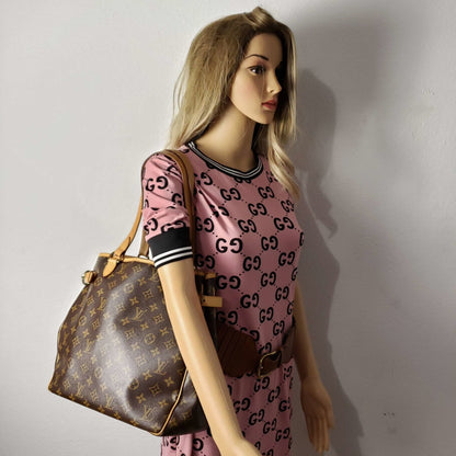 Louis Vuitton Batignolles Vertical Monogram Shoulder Bag