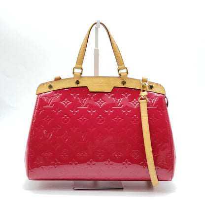 Louis Vuitton Brea MM Vernis Shoulder Bag