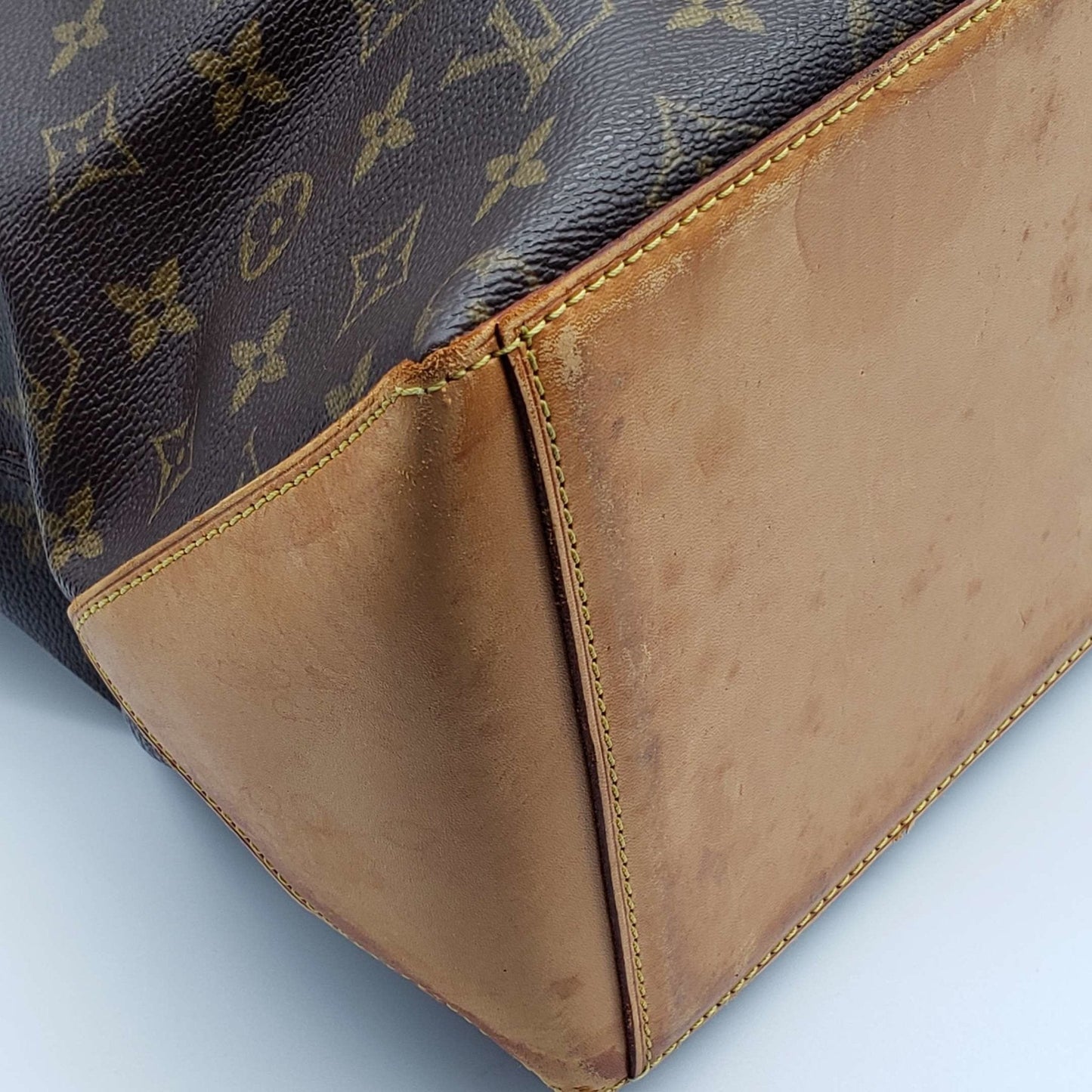 Louis Vuitton Cabas Mezzo Monogram Tote Bag