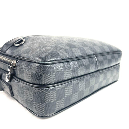 LOUIS VUITTON Damier Graphite Trocadero Messenger PM