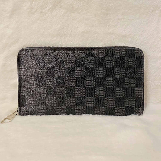 Louis Vuitton Damier Graphite Zippy Organiser