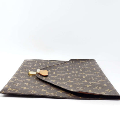 LOUIS VUITTON VINAGE MONOGRAM DOCUMENTS CASE