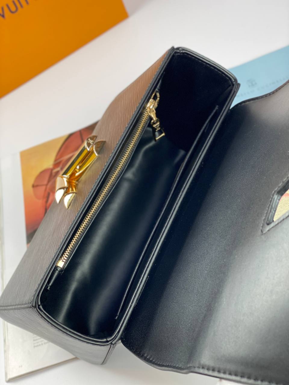 Louis Vuitton TWIST PM bag black