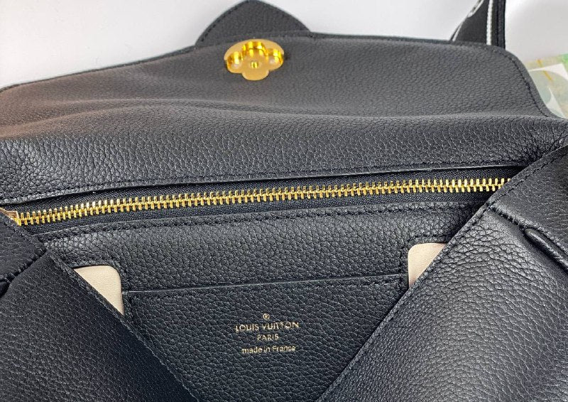 Louis Vuitton Bags PONT 9 SOFT PM black