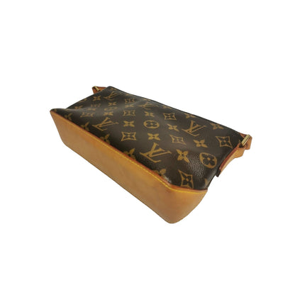 Louis Vuitton Trotteur Monogram Canvas