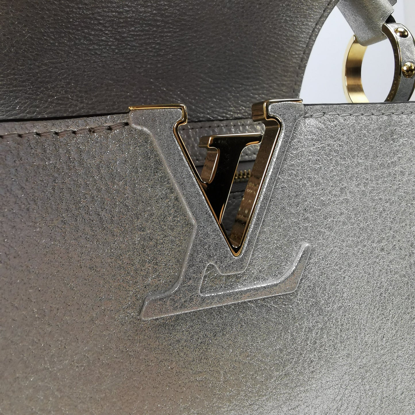 Louis Vuitton Capucines BB Silver