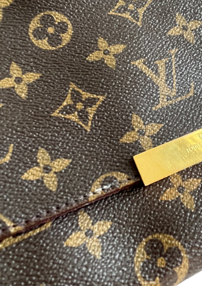 Louis Vuitton Favourite MM, Monogram Canvas