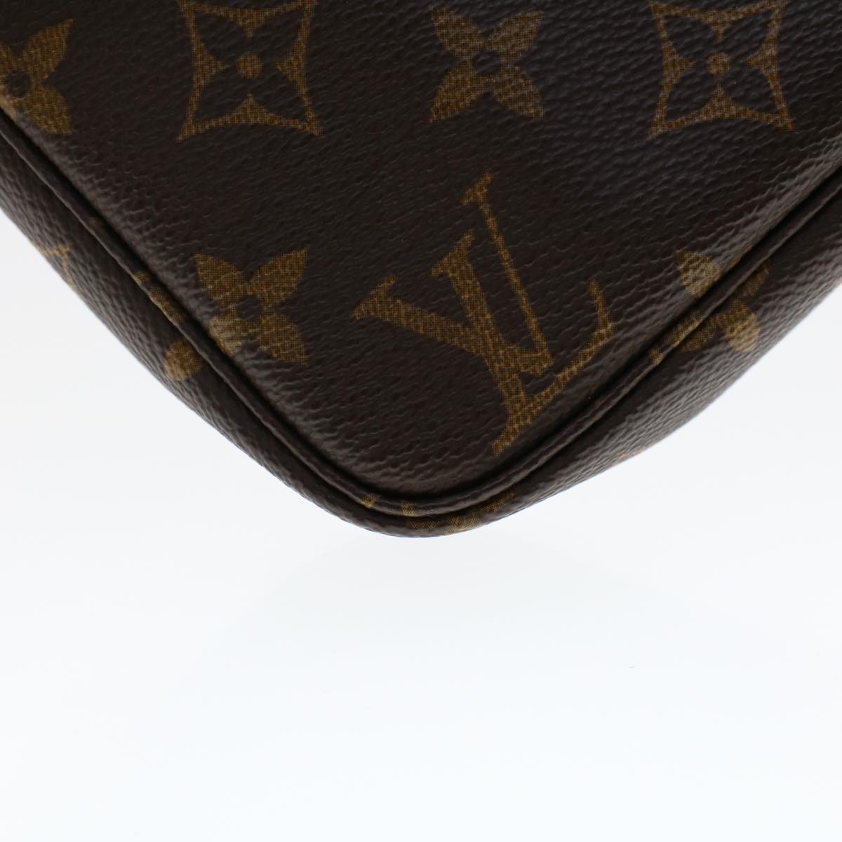 LOUIS VUITTON Monogram Pochette Accessoires Pouch Vintage M51980 LV Auth yk7667B